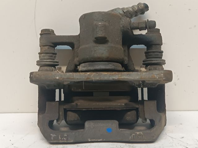 bontott MERCEDES-BENZ B-CLASS Jobb hátsó Féknyereg Munkahengerrel