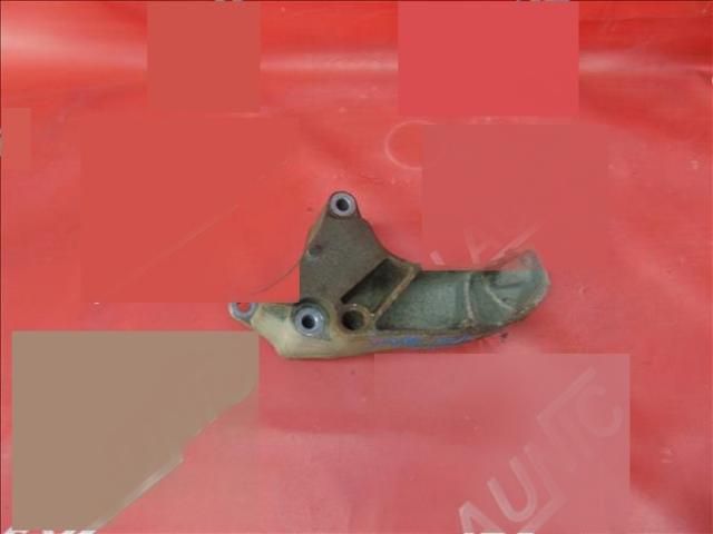 bontott MERCEDES-BENZ B-CLASS Motor Tartó Bak (Fém)