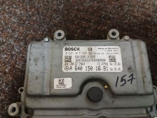 bontott MERCEDES-BENZ B-CLASS Motorvezérlő