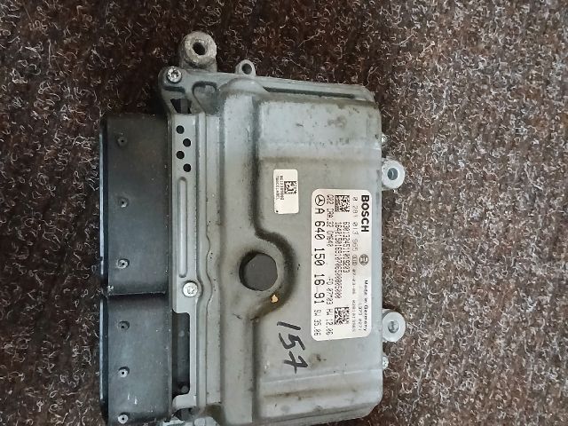 bontott MERCEDES-BENZ B-CLASS Motorvezérlő