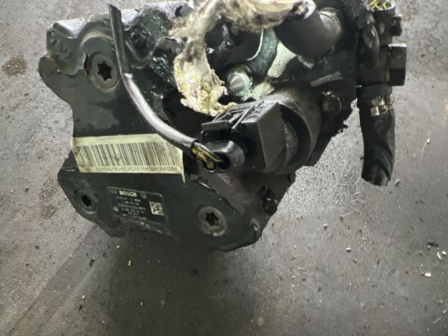 bontott MERCEDES-BENZ B-CLASS Nagynyomású Szivattyú