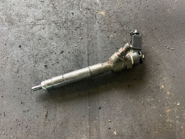 bontott MERCEDES-BENZ B-CLASS Porlasztó (1 db)