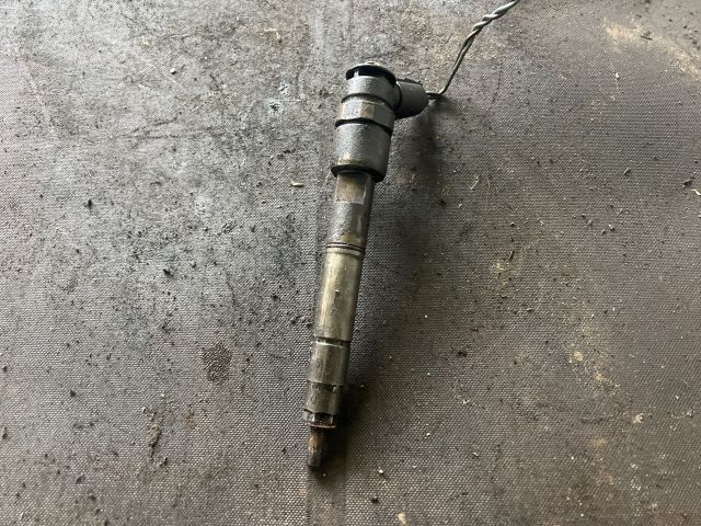 bontott MERCEDES-BENZ B-CLASS Porlasztó (1 db)