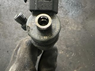 bontott MERCEDES-BENZ B-CLASS Porlasztó (1 db)