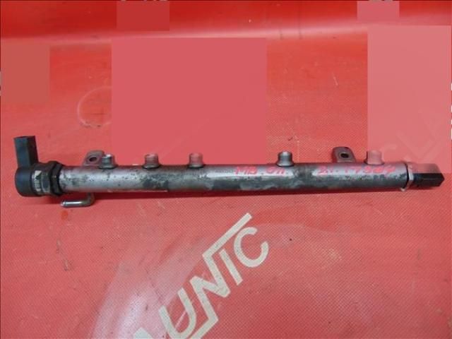 bontott MERCEDES-BENZ B-CLASS Porlasztó Sor / Híd