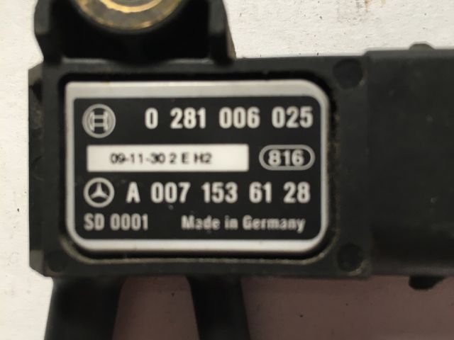 bontott MERCEDES-BENZ B-CLASS Szívócső Nyomásérzékelő