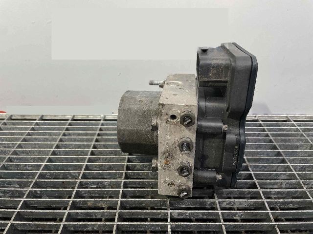 bontott MERCEDES-BENZ B-CLASS ABS Kocka