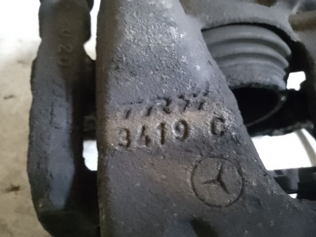 bontott MERCEDES-BENZ B-CLASS Bal első Féknyereg Munkahengerrel