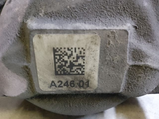 bontott MERCEDES-BENZ B-CLASS Bal első Féknyereg Munkahengerrel