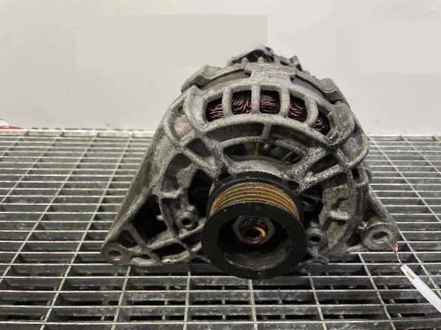 bontott MERCEDES-BENZ B-CLASS Generátor