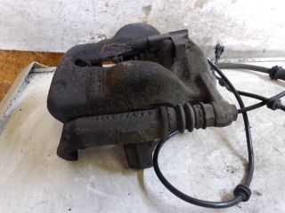 bontott MERCEDES-BENZ B-CLASS Jobb első Féknyereg Munkahengerrel