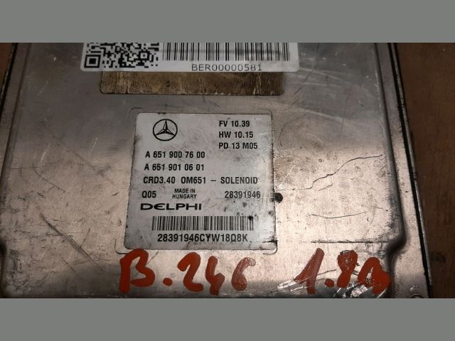 bontott MERCEDES-BENZ B-CLASS Motorvezérlő