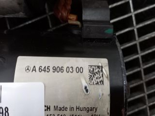 bontott MERCEDES-BENZ B-CLASS Önindító