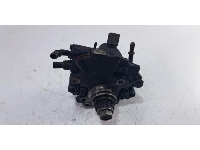 bontott MERCEDES-BENZ B-CLASS Adagoló