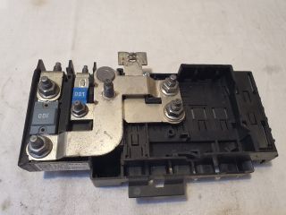 bontott MERCEDES-BENZ B-CLASS Biztosítéktábla Motortér