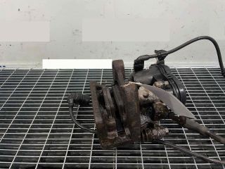 bontott MERCEDES-BENZ B-CLASS Jobb hátsó Féknyereg Munkahengerrel