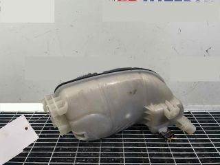 bontott MERCEDES-BENZ B-CLASS Kiegyenlítő Tartály