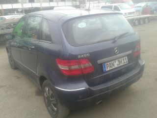 bontott MERCEDES-BENZ B-CLASS Önindító