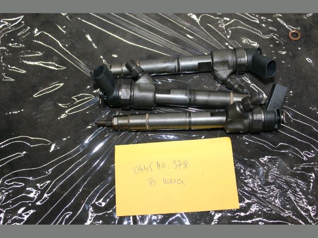 bontott MERCEDES-BENZ B-CLASS Porlasztó (1 db)