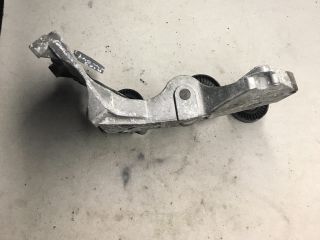 bontott MERCEDES-BENZ B-CLASS Generátor Tartó Bak