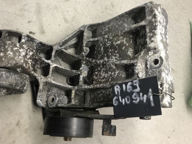 bontott MERCEDES-BENZ B-CLASS Generátor Tartó Bak