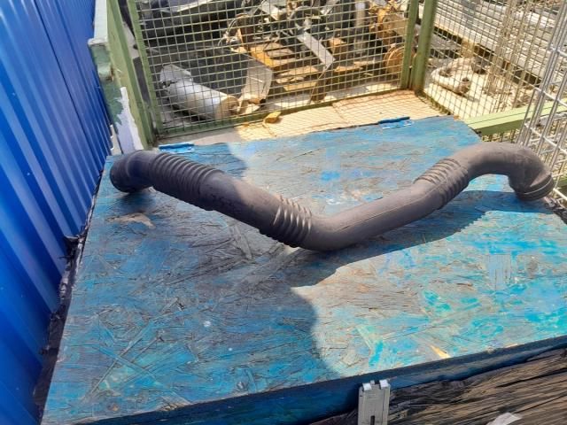 bontott MERCEDES-BENZ B-CLASS Légbeömlő Cső