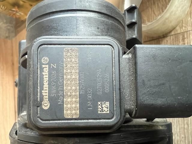 bontott MERCEDES-BENZ B-CLASS Légtömegmérő