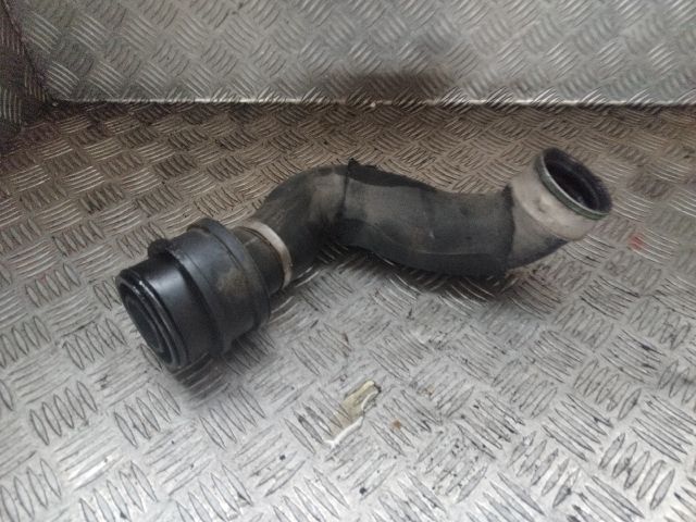 bontott MERCEDES-BENZ B-CLASS Turbócső