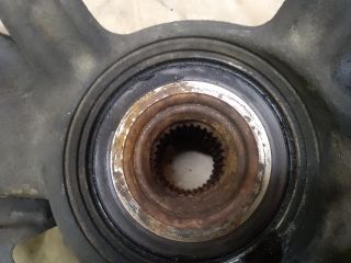 bontott MERCEDES-BENZ B-CLASS Jobb első Csonkállvány Kerékaggyal