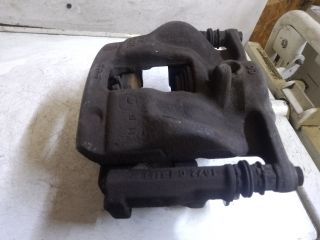 bontott MERCEDES-BENZ B-CLASS Jobb első Féknyereg Munkahengerrel