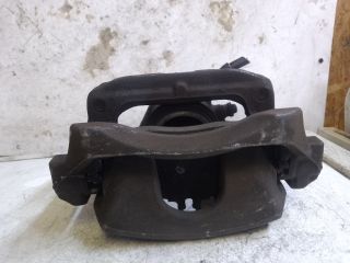 bontott MERCEDES-BENZ B-CLASS Jobb első Féknyereg Munkahengerrel