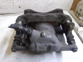 bontott MERCEDES-BENZ B-CLASS Jobb első Féknyereg Munkahengerrel