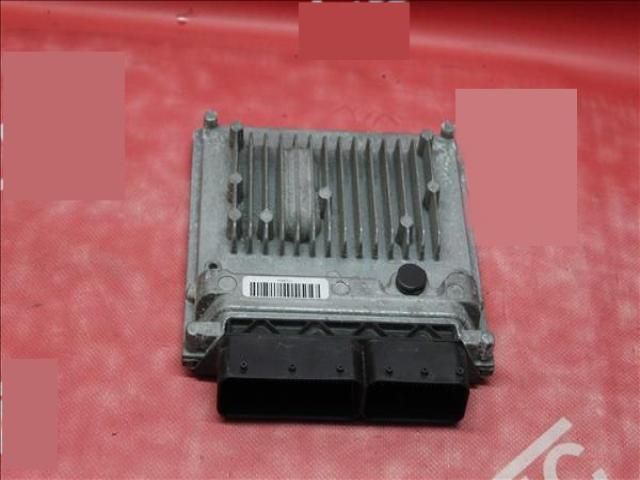 bontott MERCEDES-BENZ B-CLASS Motorvezérlő