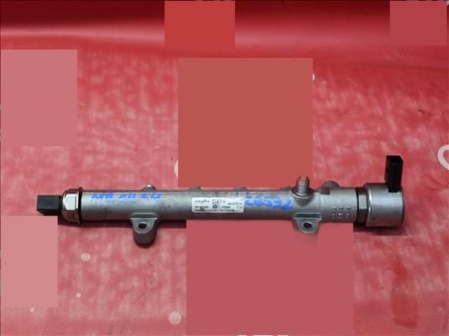 bontott MERCEDES-BENZ B-CLASS Porlasztó Sor / Híd