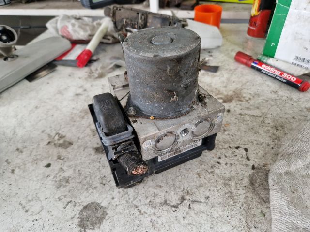 bontott MERCEDES-BENZ B-CLASS ABS Kocka