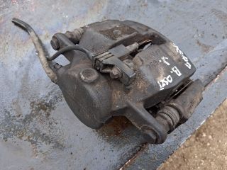 bontott MERCEDES-BENZ B-CLASS Jobb első Féknyereg Munkahengerrel