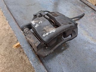 bontott MERCEDES-BENZ B-CLASS Jobb első Féknyereg Munkahengerrel