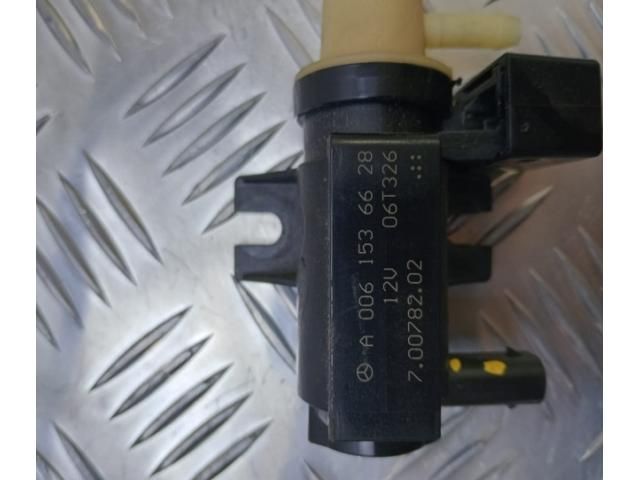 bontott MERCEDES-BENZ B-CLASS Lefújószelep