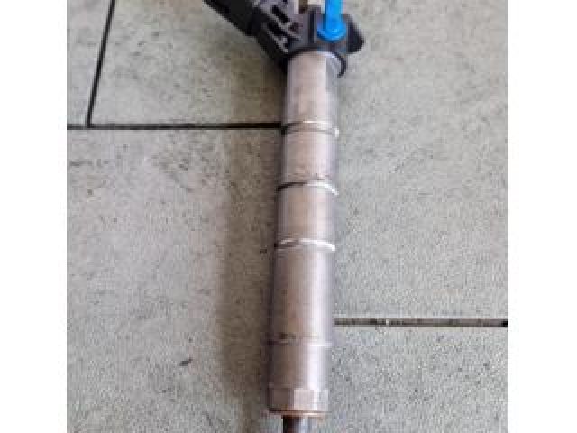 bontott MERCEDES-BENZ B-CLASS Porlasztó (1 db)