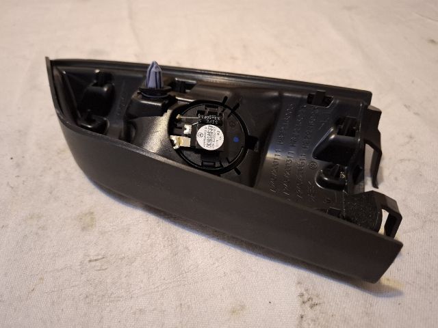 bontott MERCEDES-BENZ B-CLASS Bal A Oszlop Hangszóró Burkolat