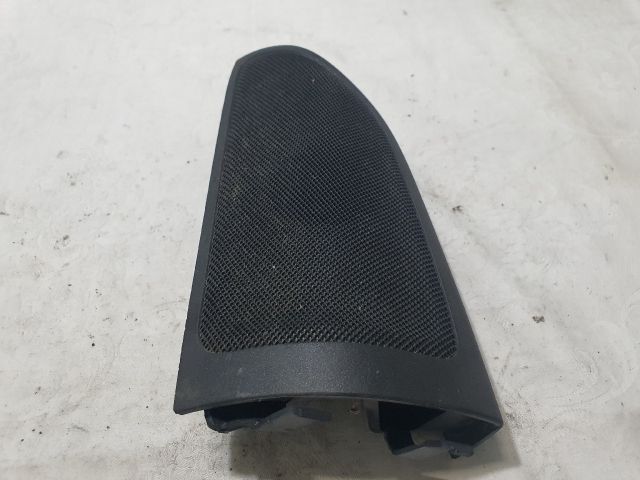 bontott MERCEDES-BENZ B-CLASS Bal A Oszlop Hangszóró Burkolat