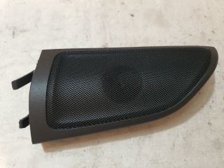 bontott MERCEDES-BENZ B-CLASS Bal A Oszlop Hangszóró Burkolat