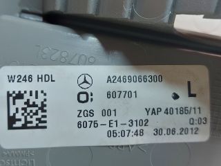 bontott MERCEDES-BENZ B-CLASS Bal Belső Hátsó Lámpa