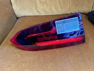 bontott MERCEDES-BENZ B-CLASS Bal Belső Hátsó Lámpa