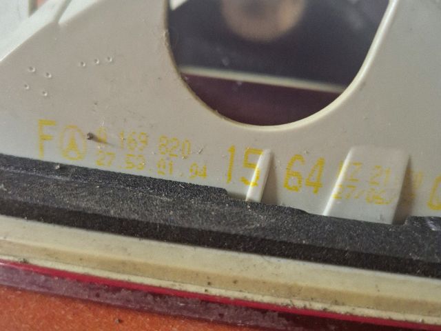 bontott MERCEDES-BENZ B-CLASS Bal Belső Hátsó Lámpa