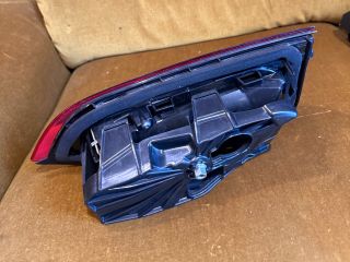 bontott MERCEDES-BENZ B-CLASS Bal Belső Hátsó Lámpa