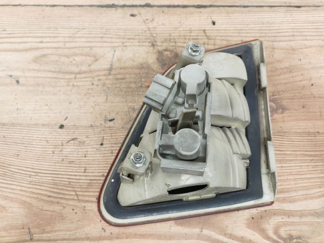 bontott MERCEDES-BENZ B-CLASS Bal Belső Hátsó Lámpa