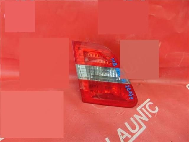 bontott MERCEDES-BENZ B-CLASS Bal Belső Hátsó Lámpa