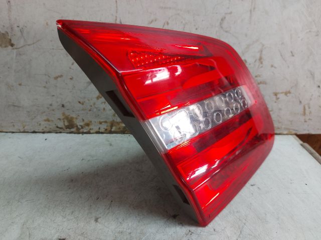 bontott MERCEDES-BENZ B-CLASS Bal Belső Hátsó Lámpa