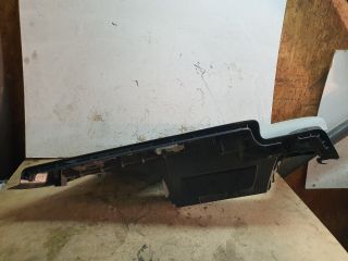 bontott MERCEDES-BENZ B-CLASS Bal C Oszlop Burkolat